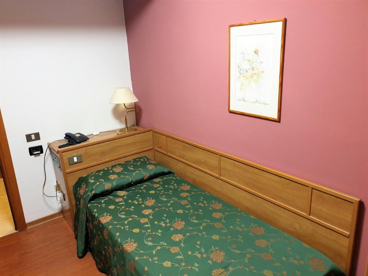 Hotel And Wellness Patriarca サン・ヴィート・アル・タリアメント エクステリア 写真